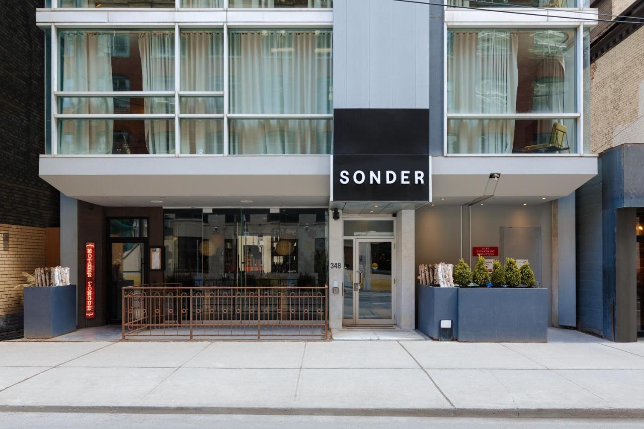 Отель Sonder The Slate Торонто Экстерьер фото